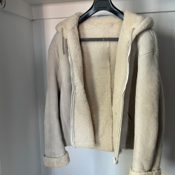 Yeezy Short Beige Shearling Jacket 