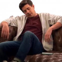 How I Met Your Father 2022 Jesse Hoodie	