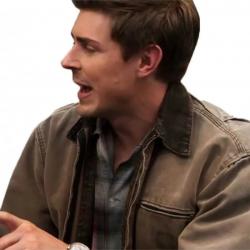 How I Met Your Father 2022 Jesse Cotton Jacket	