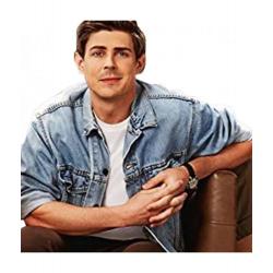 How I Met Your Father 2022 Jesse Denim Jacket	