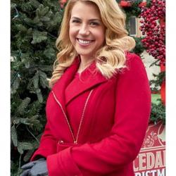 Jodie Sweetin Entertaining Christmas Red Coat	